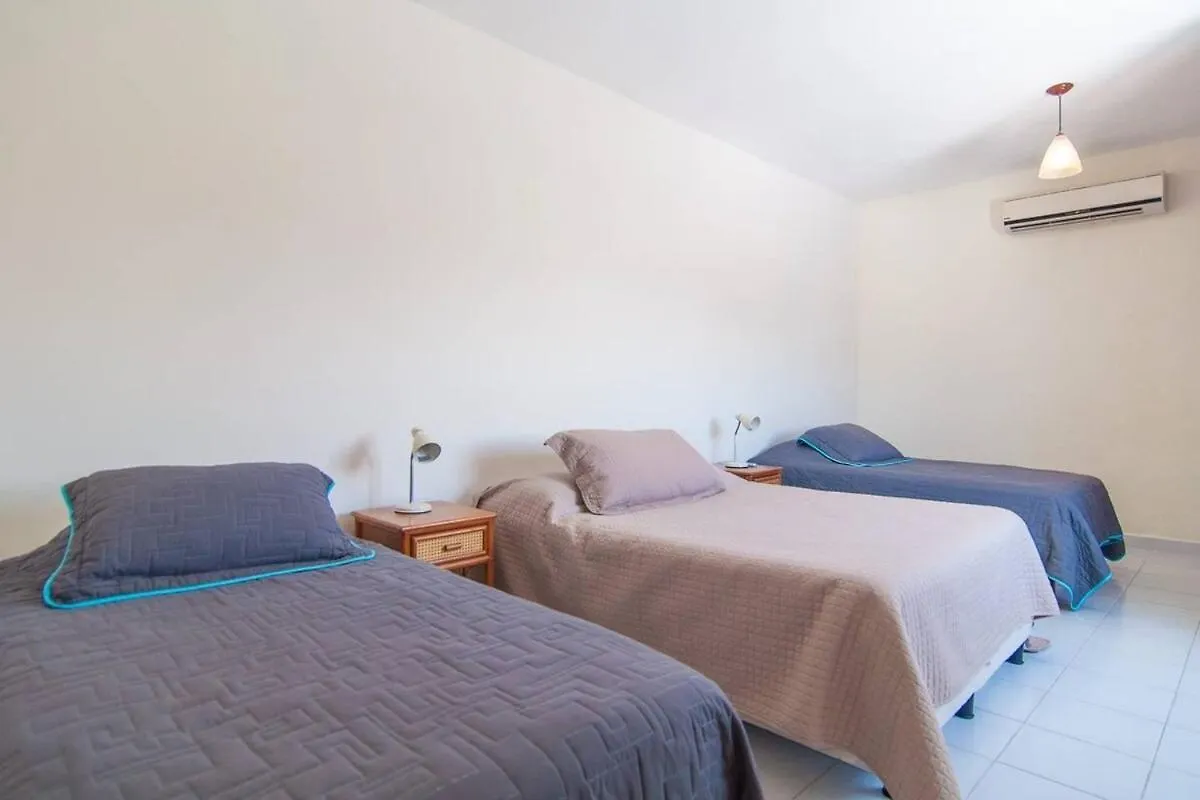 Lovely 4 Bedroom Condo In The Heart Of Downtown Playa del Carmen