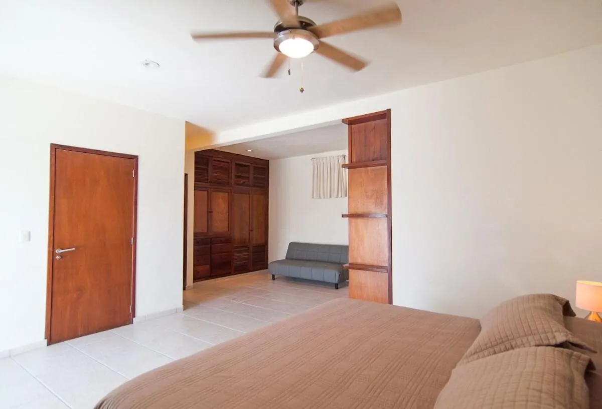 Apartment Lovely 4 Bedroom Condo In The Heart Of Downtown Playa del Carmen