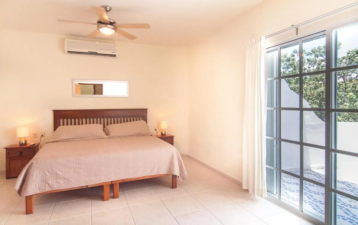 Apartment Lovely 4 Bedroom Condo In The Heart Of Downtown Playa del Carmen Mexico